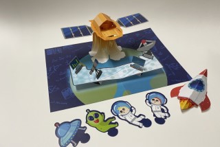 【玩藝數】立體卡片-火箭與衛星