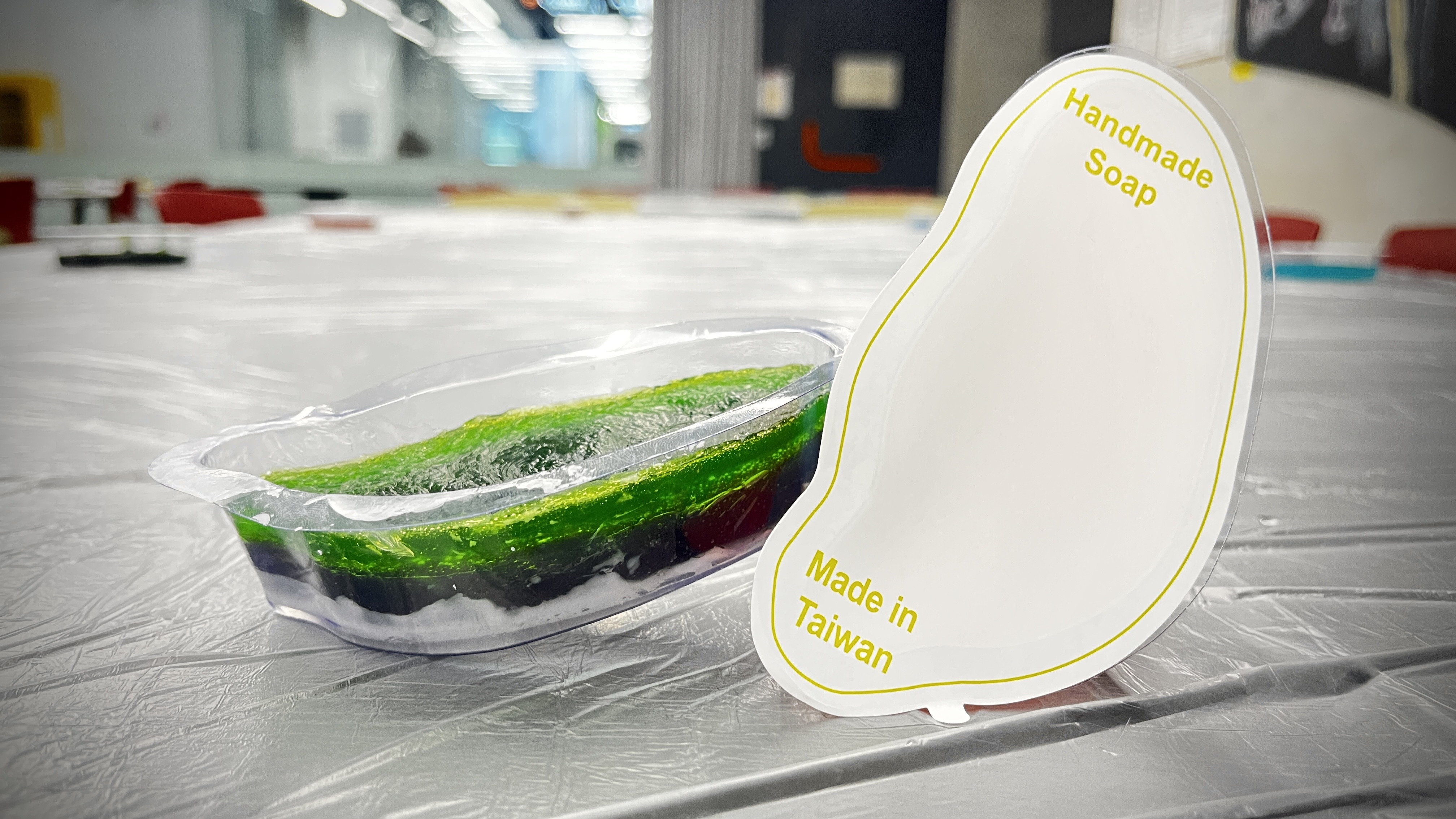 【整點科學】造型彩皂