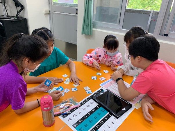 玩桌遊學數學：用遊戲培養孩子的數感與世界觀