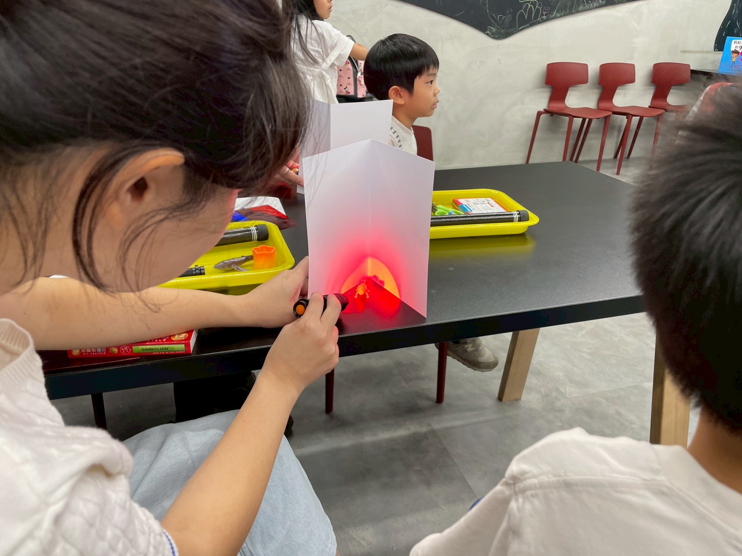 幼兒親子工作坊-第一場『科』先生帶你玩STEAM