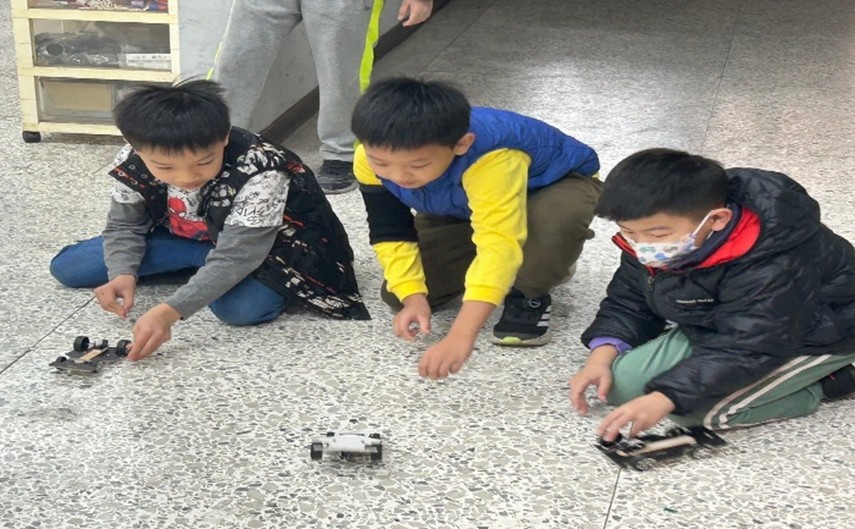 拉線賽車&走鋼索的娃娃