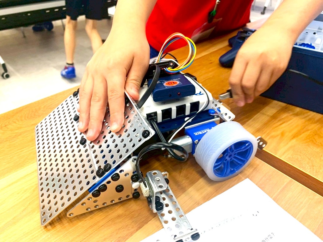 (WRO)相撲機器人