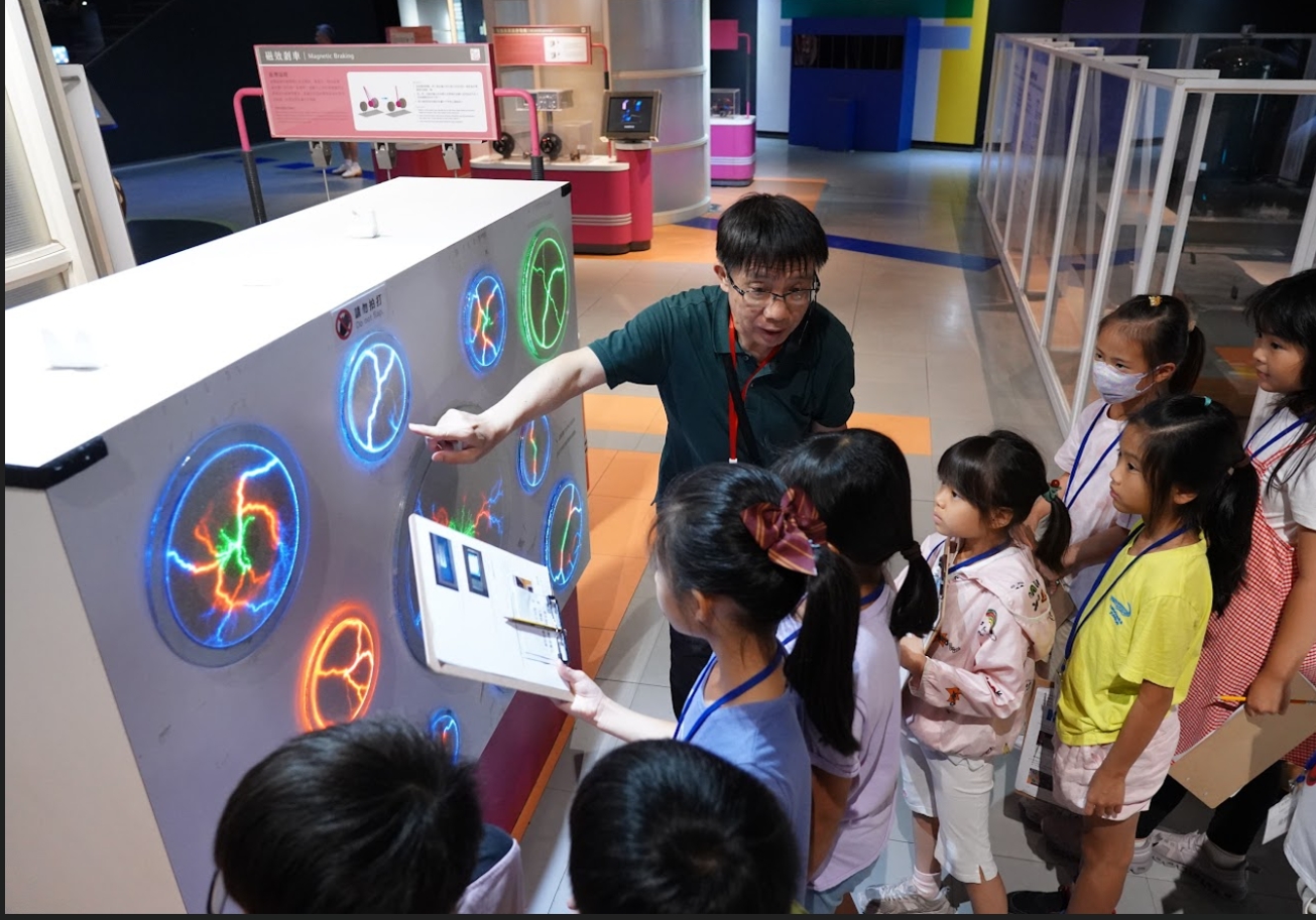 【暑假營隊】科學大玩家