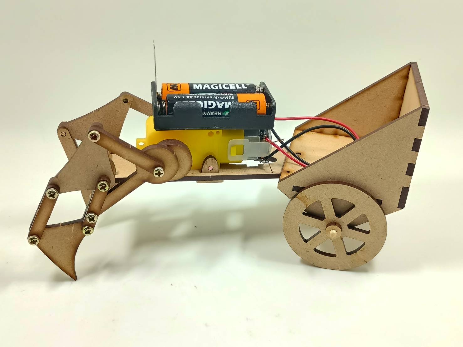 2/22 初六活動-【馬上來應用-仿生獸馬車】