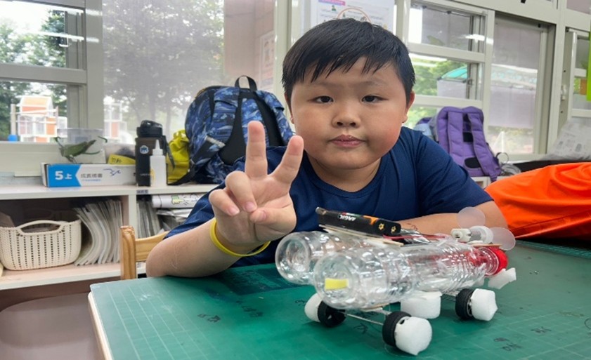 水陸兩用風力車